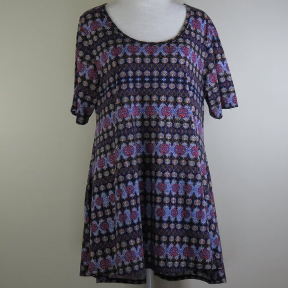 LuLaRoe Women's Blue & Red Short-Sleeve Round-Neck Pullover Tunic Size L (C1281) - Picture 2 of 7